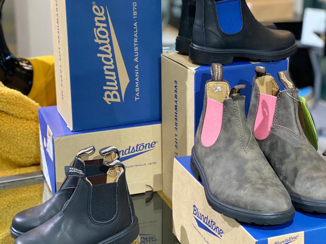 Sandrini e i Chelsea boots di Blundstone